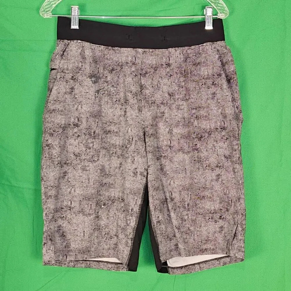 Lululemon Mens Cubed Ice Grey‎ Black T.H.E. Linerless Shorts Medium - Picture 1 of 4